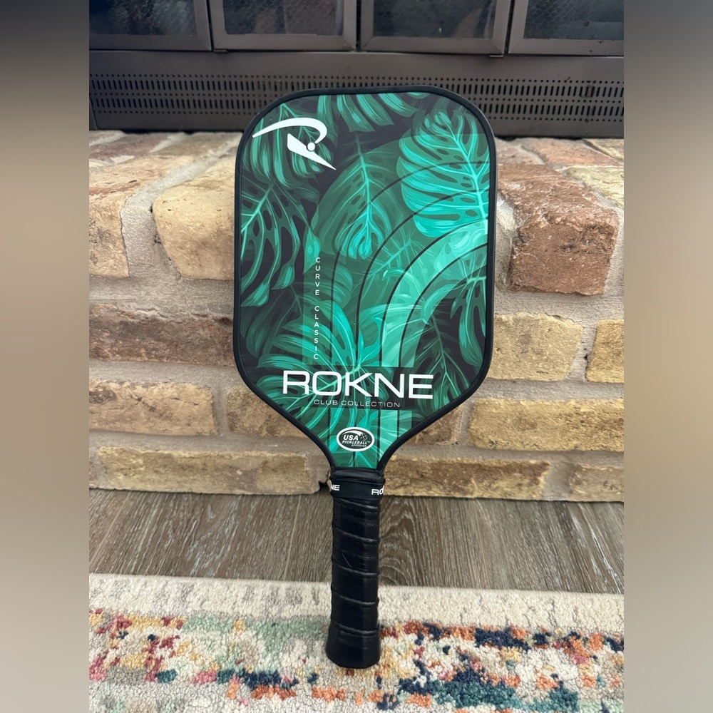 Rokne Curve Classic Club Collection for Saks Fifth Avenue pickleball paddle.